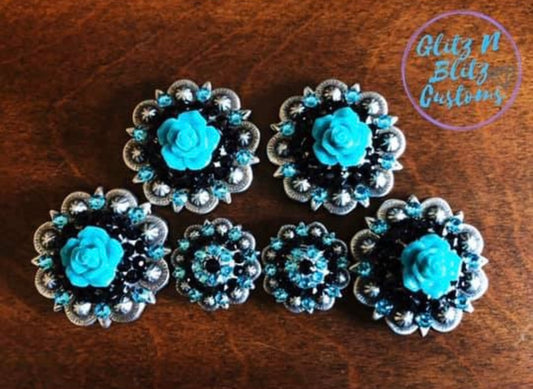 Turquoise Rose Saddle Set